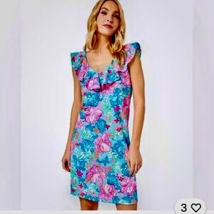 Lilly Pulitzer size medium new with tags alessa swing dress